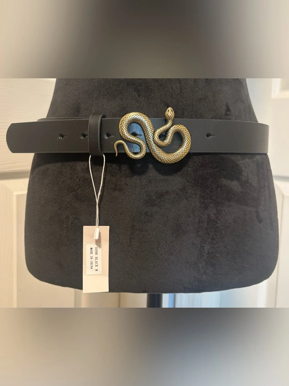Genuine Leather Black Belt Gold Snake Statement Buckle Size M